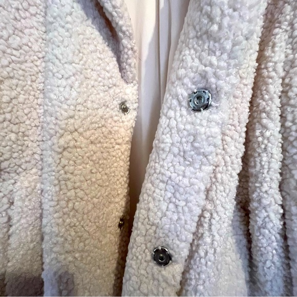 Women’s Long Sleeve Fleece Jacket, Stoosh, Off-White, Size Large. - Picture 5 of 6